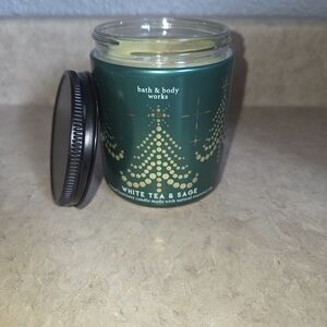 Bath & Body Works White Tea & Sage Scented Candle 7 oz
